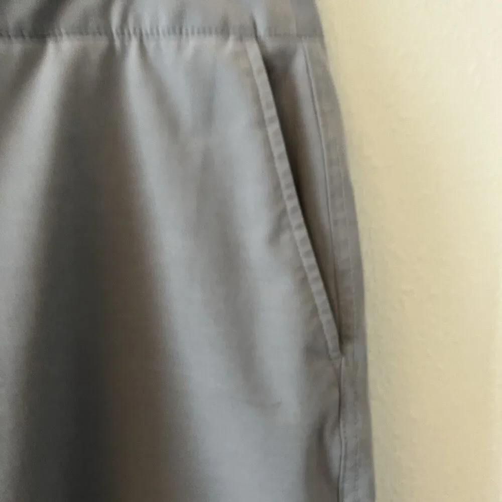 Faherty Light Gray Flat-Front Men’s Shorts